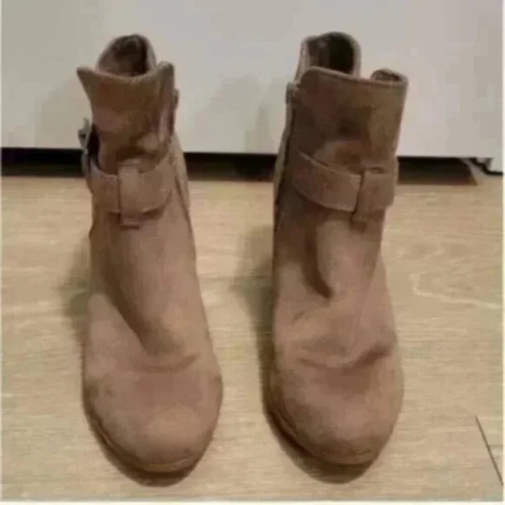 Tan Ankle Boots with Buckle Detail Size 8 - Picture 3 of 5